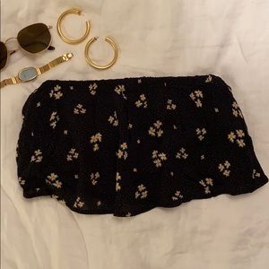 Cropped flow tube top